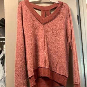 BKE. Soft top, very cozy and comfortable!